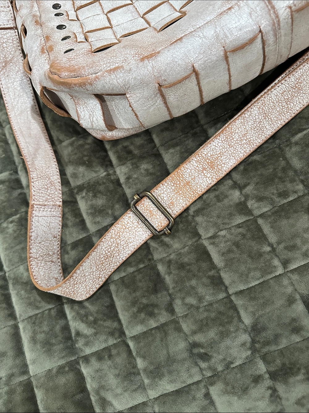 Bed Stu Woven Shoulder Bag - Picture 8 of 11